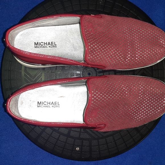 Michael Kors Red Patent & Faric Mesh-Dress Style Sneakers Sz. 7.5M-US, 38M-EU - Picture 5 of 8